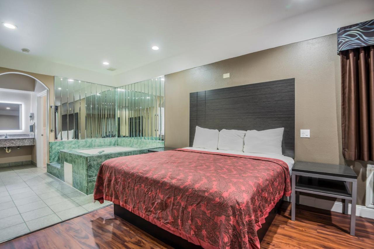 Scottish Inns & Suites Iah Airport-Beltway 8 Aldine Экстерьер фото