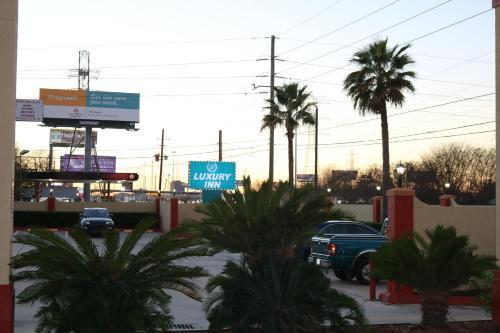 Scottish Inns & Suites Iah Airport-Beltway 8 Aldine Экстерьер фото